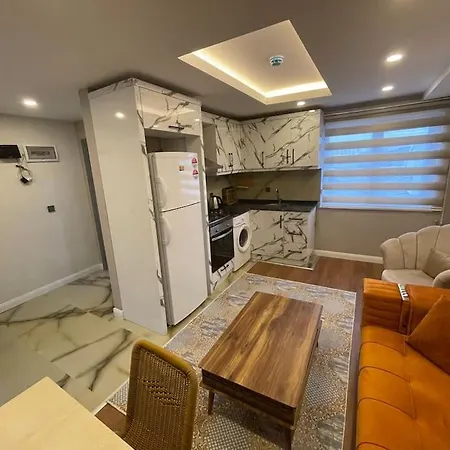 Apartamento Avullar Palace Mit Pool In 14 Antalya